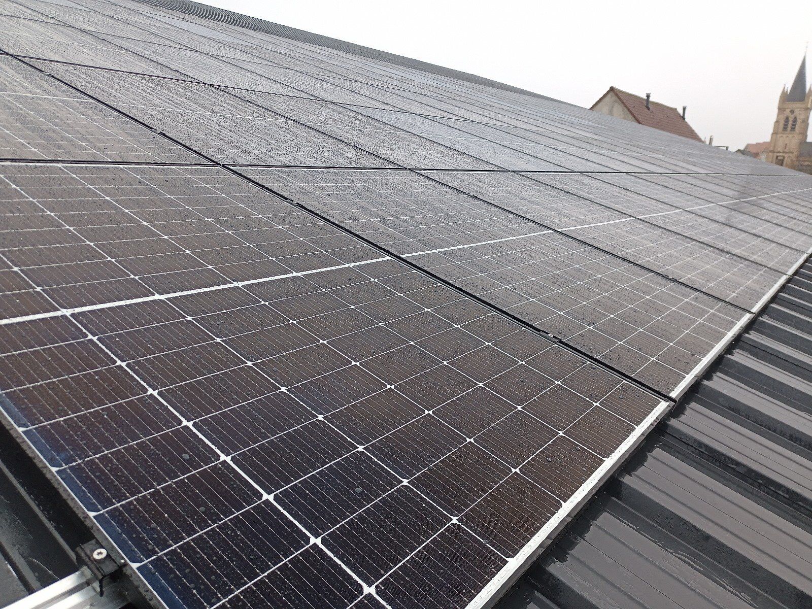 REGITEC 415 RMH54/415B1 High-Efficiency Solar Panel