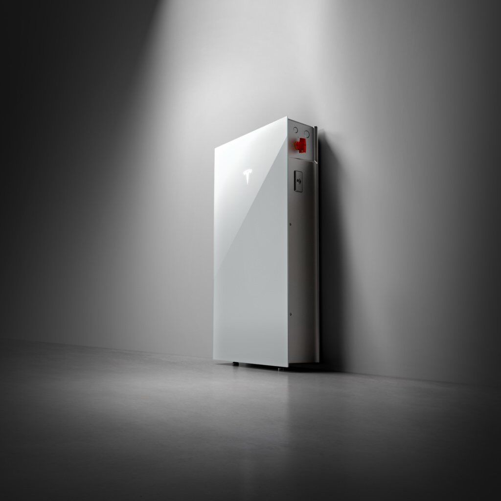 Tesla_Powerwall_3_Image_RoW_34_Hero_Insitu-1024×1024-1