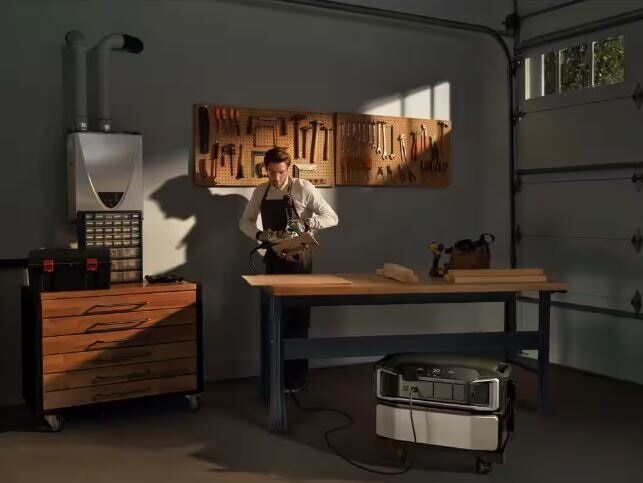 EcoFlow Battery Generator Delta Pro Ultra Battery Pack 6144Wh Solar Generator, 7200W Output,LFP,Home Backup, Push-Button Start EcoFlow Battery Generator Delta Pro Ultra Battery Pack 6144Wh Solar Generator, 7200W Output,LFP,Home Backup, Push-Button Start